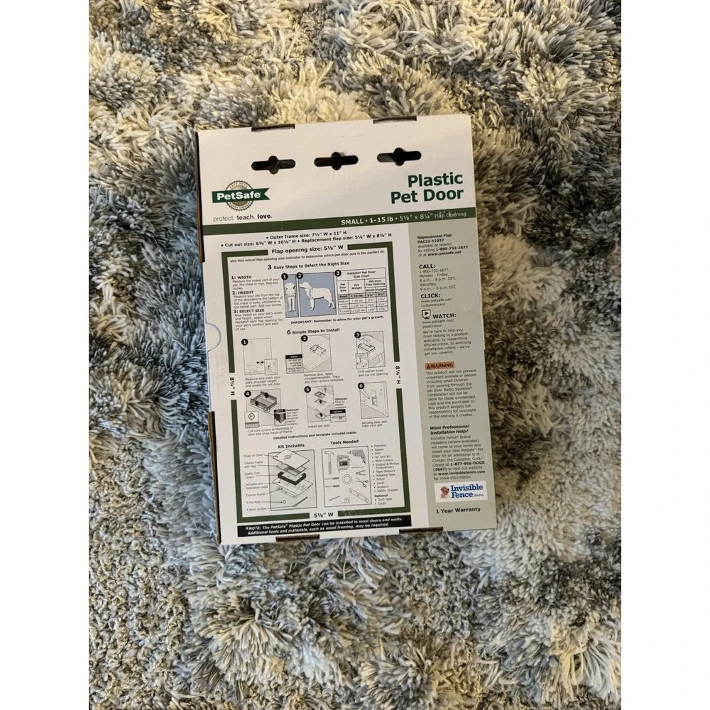 PetSafe Small Plastic Pet Door with UV Protection